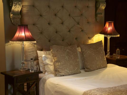 Room image 6