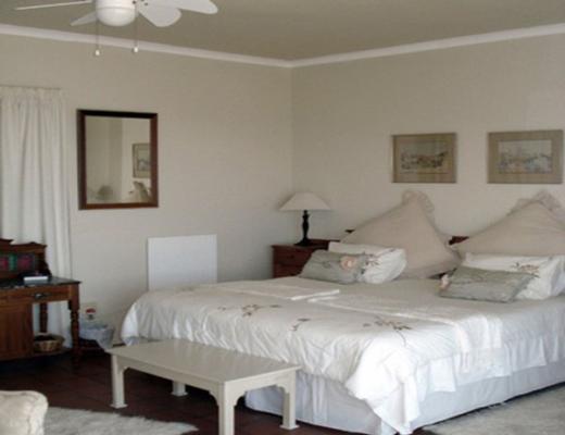 Double en-suite sea view room
