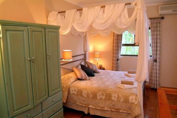 Honeymoon suite
