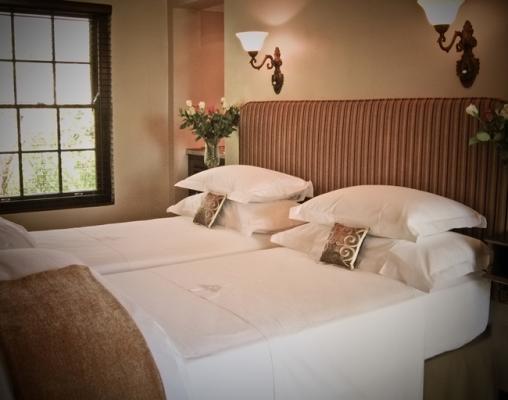 Room image 4
