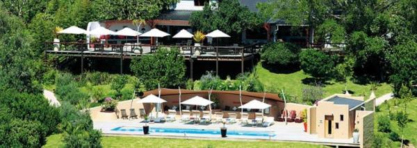 Hog Hollow Country Lodge