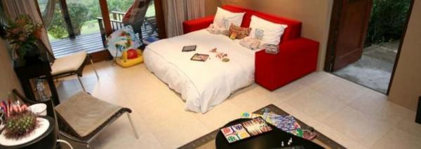 Room image 4