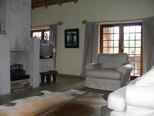 Room image 3
