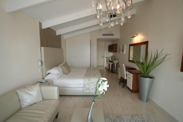 Room image 2
