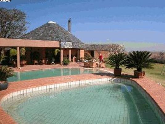 Bokmakierie Country Lodge