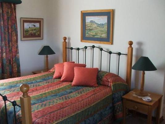 Room image 3