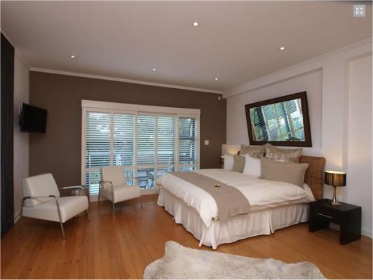 Cambalala Guest House