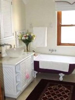 Room image 5