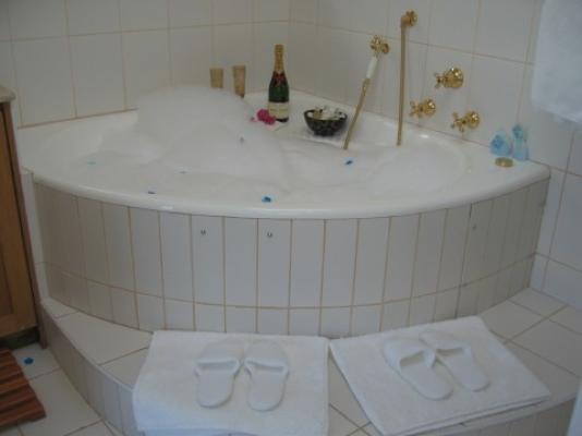 Spa Bath