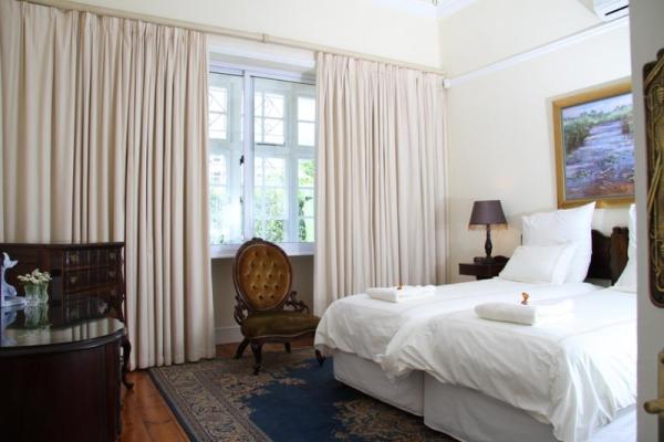 5 Camp Street Self Catering