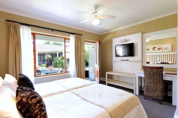 Room image 3
