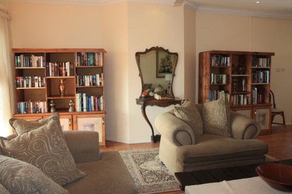 Room image 3