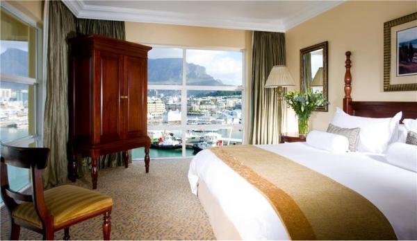 Junior Suite Bedroom