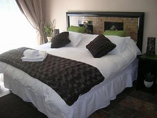 Room image 2