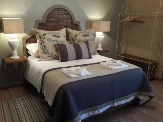 Room image 1