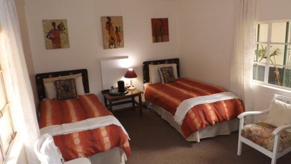 Room image 9