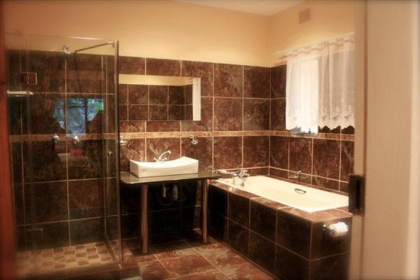 Room image 2