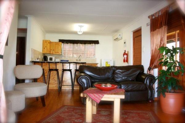 Room image 3