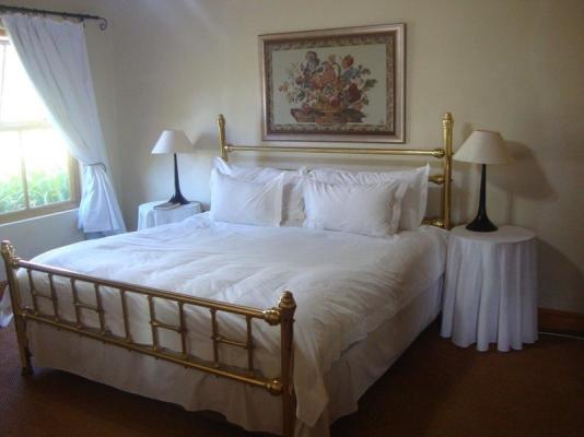 Room image 3