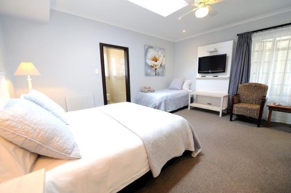 Room image 2