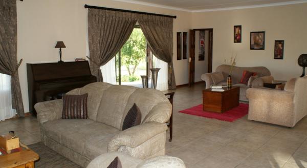 Room image 2