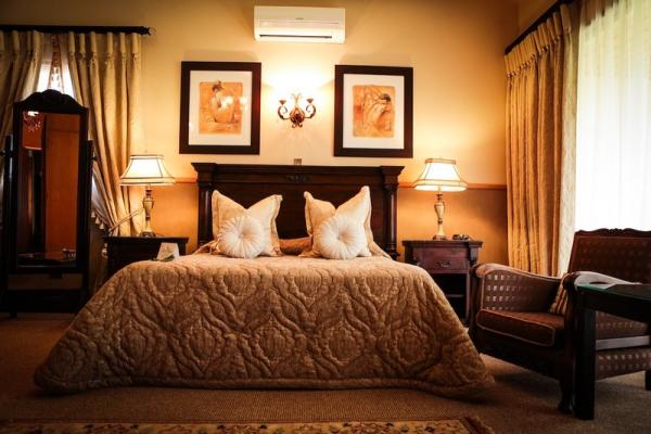 Scott’s Manor Guest House and Conference Centre