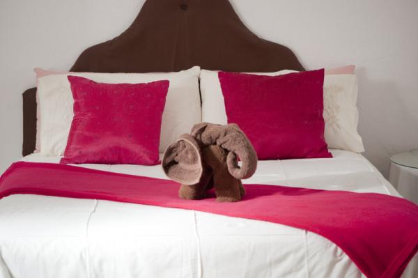 Room image 3