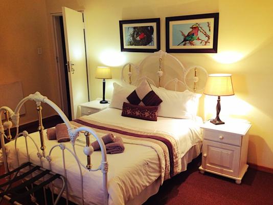 Room image 8