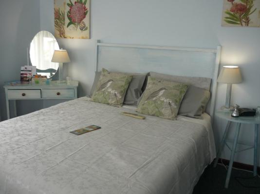 Room image 11