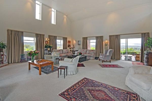 Room image 1