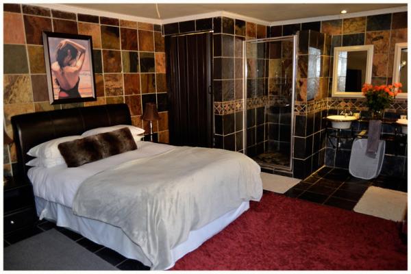 Room image 6