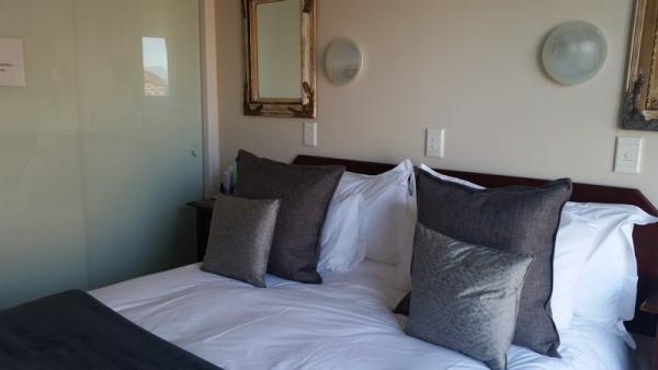 Room image 5