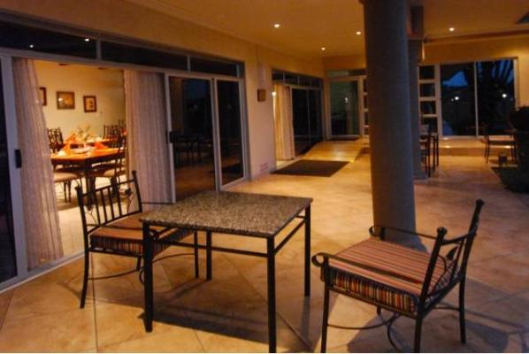 Ya Rena Guest House