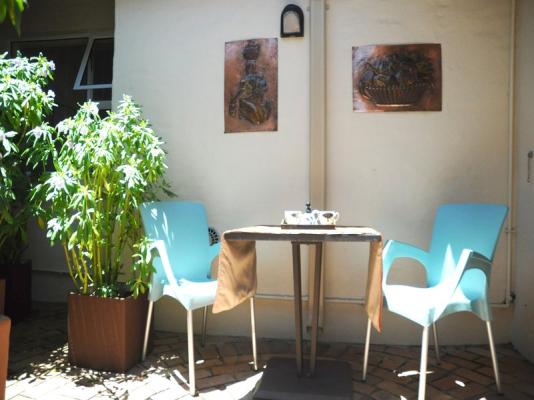 The Court Yard - private ....Sleeps two 51 sq meters