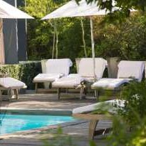 Kensington Place swmming pool