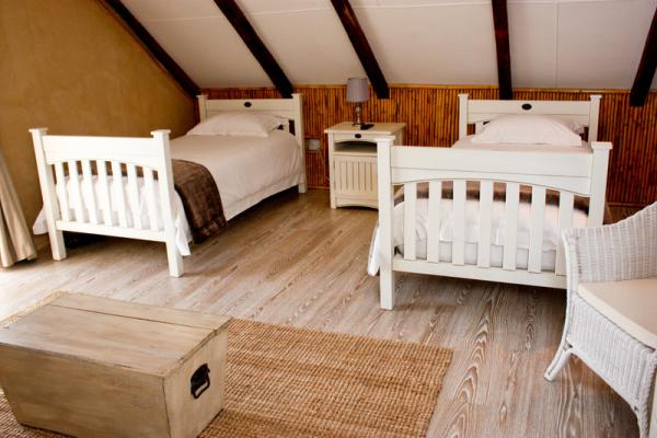 Room image 5