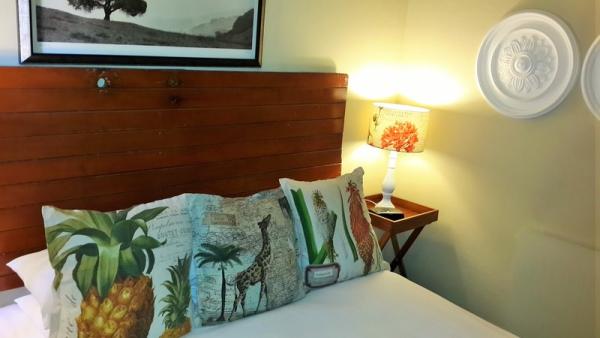 Room image 4