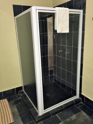Room image 1