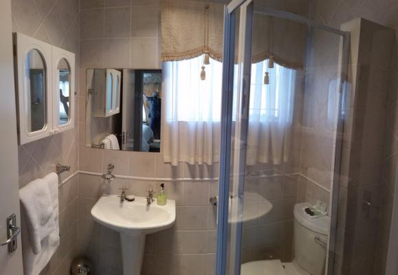 Room image 5