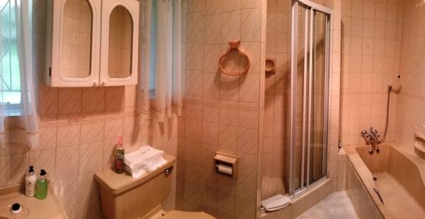 Room image 17