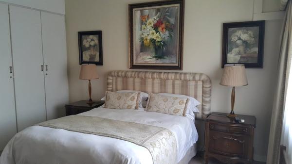 Room image 20