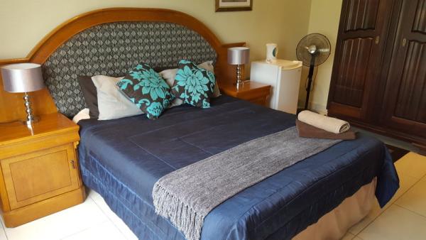 Room image 4