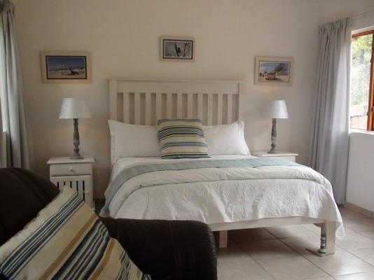 Room image 3