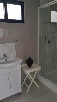 Room image 6