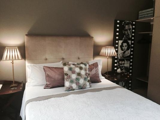 Room image 3