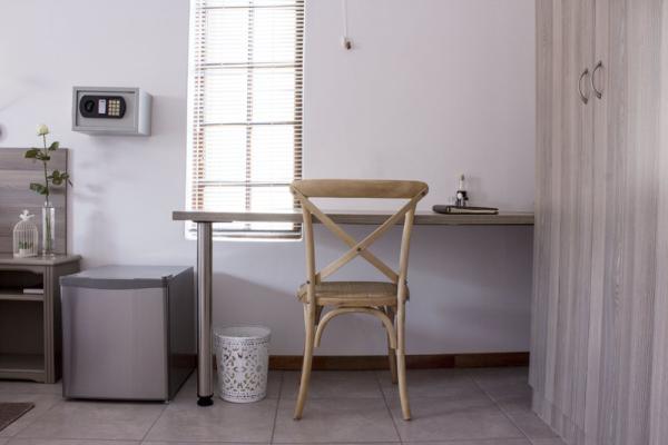 Room image 2