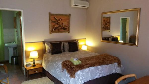 Guest Room 2