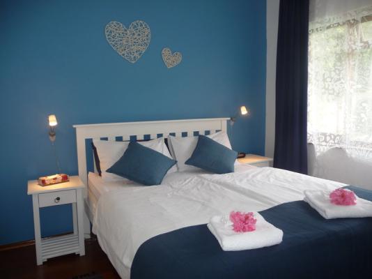 Room image 1