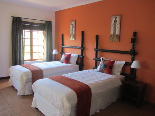 Room image 2