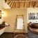 Suite bathroom